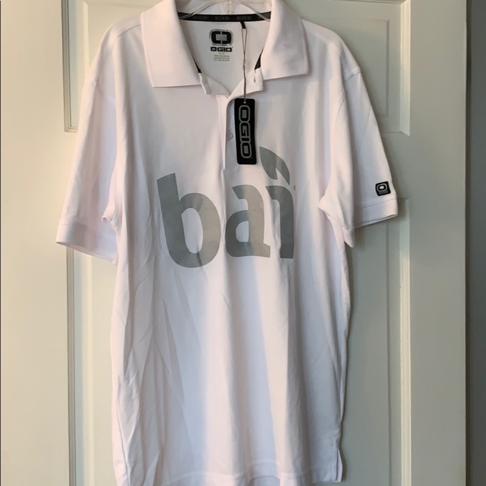 Ogio polo shirt. BAI. Medium. New.